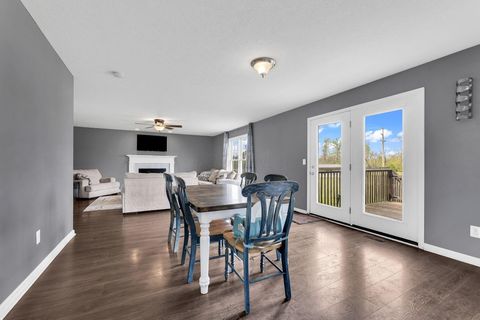 Tiny photo for 202 County Road 24, Ashley, OH 43003 (MLS # 226014272)