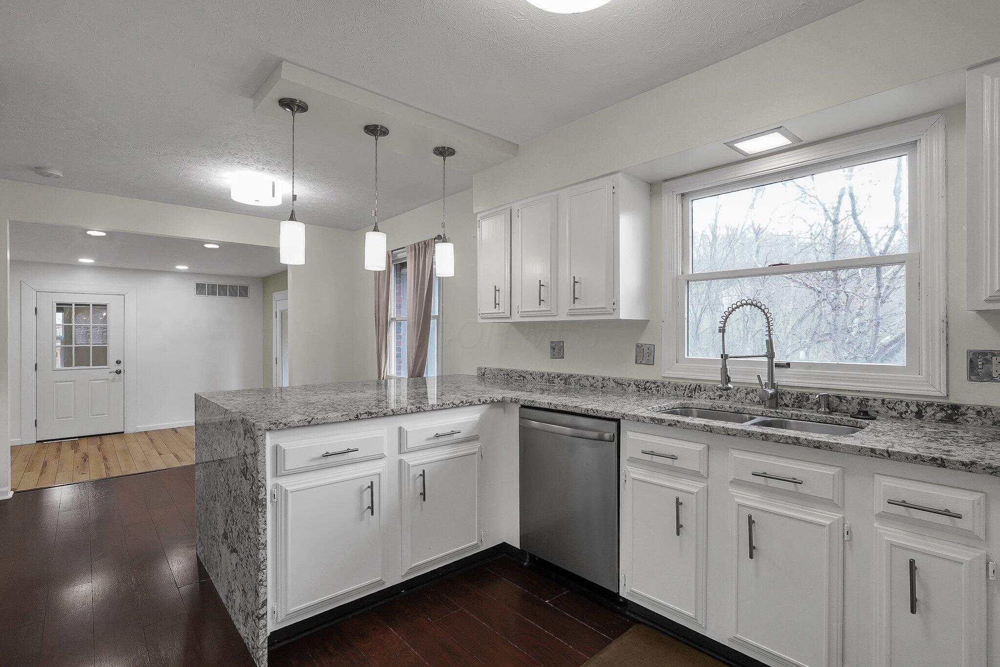 6 Coventry Lane, Athens, Ohio image 15