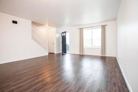 Tiny photo for 960 Hartford Village Boulevard, Columbus, OH 43228 (MLS # 225016282)