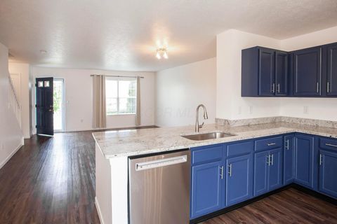 Tiny photo for 960 Hartford Village Boulevard, Columbus, OH 43228 (MLS # 225016282)