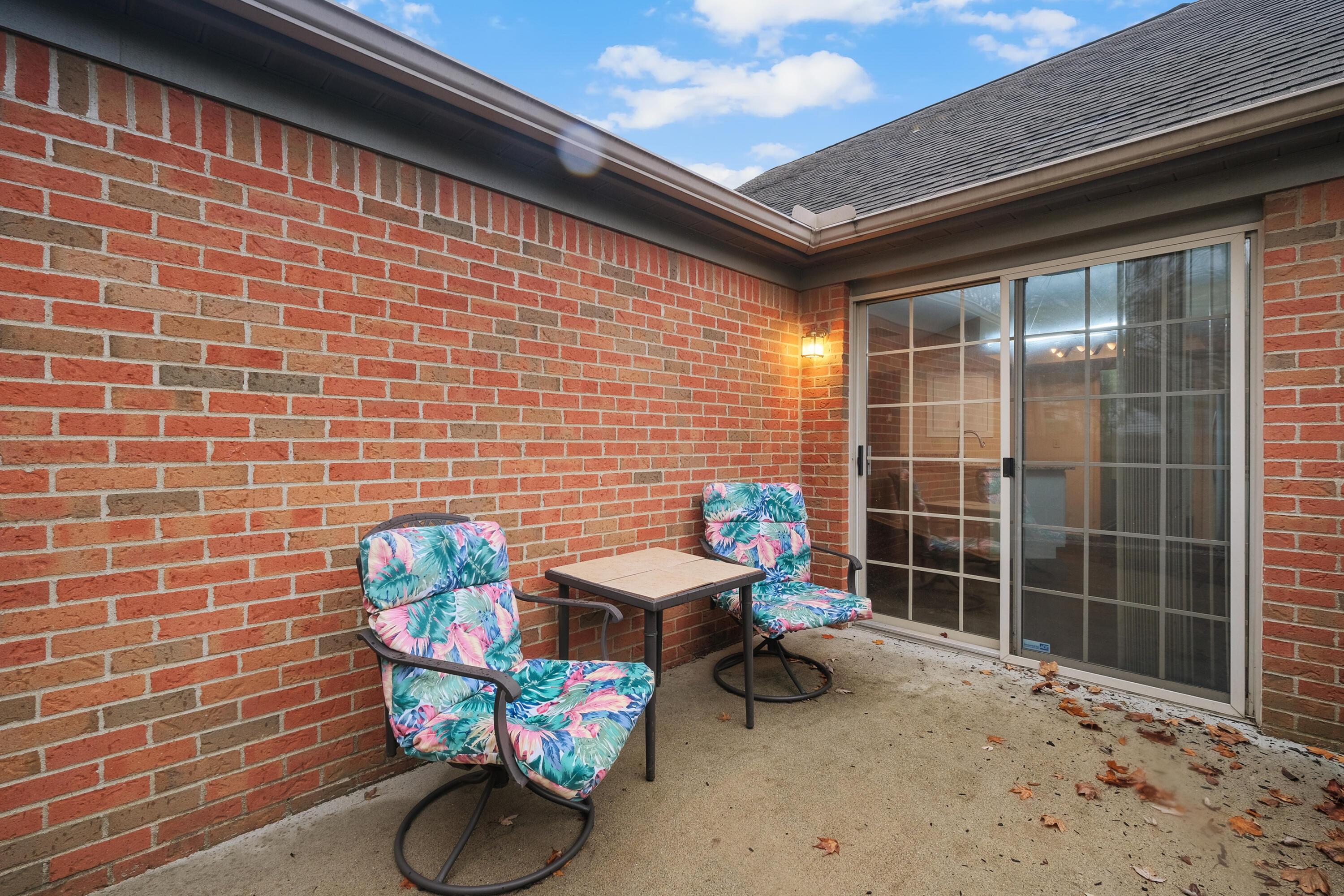 2400 Huntmaster Lane, Grove City, Ohio image 24