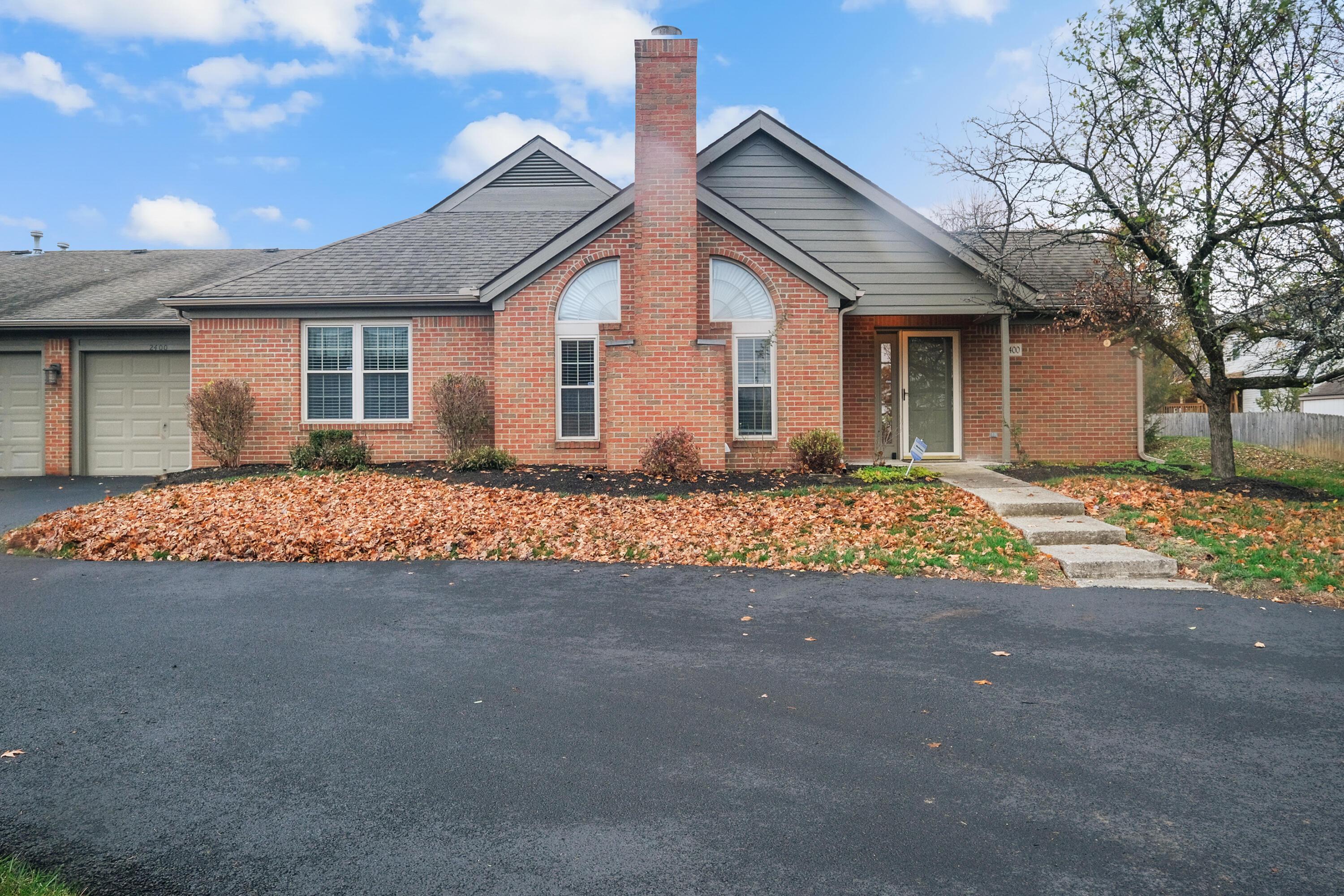2400 Huntmaster Lane, Grove City, Ohio image 1