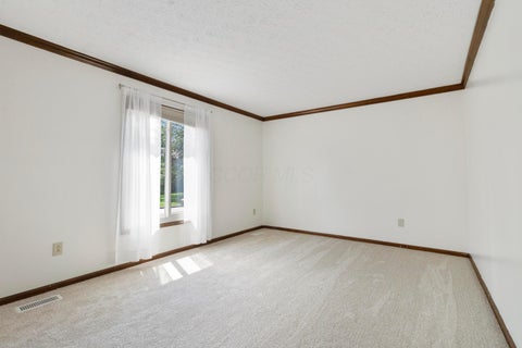 Tiny photo for 2128 Stowbridge Road, Dublin, OH 43016 (MLS # 226032136)