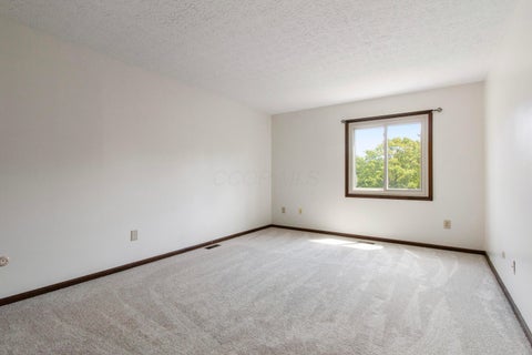 Tiny photo for 2128 Stowbridge Road, Dublin, OH 43016 (MLS # 226032136)