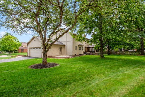 Tiny photo for 2128 Stowbridge Road, Dublin, OH 43016 (MLS # 226032136)