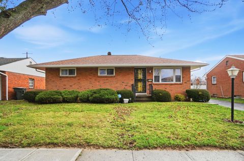 Photo of 1116 Elaine Road, Columbus, OH 43227 (MLS # 226006739)