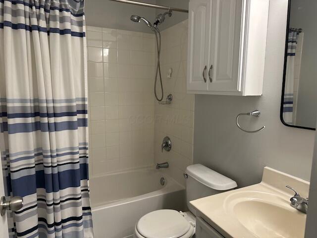 2529 Silver Fir Lane, Grove City, Ohio image 5
