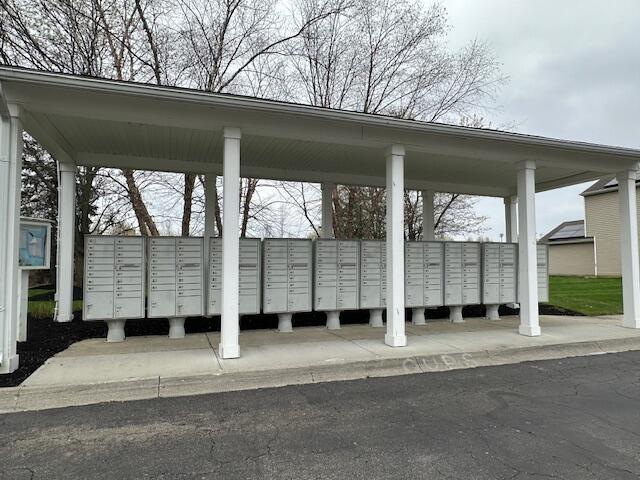 2529 Silver Fir Lane, Grove City, Ohio image 29