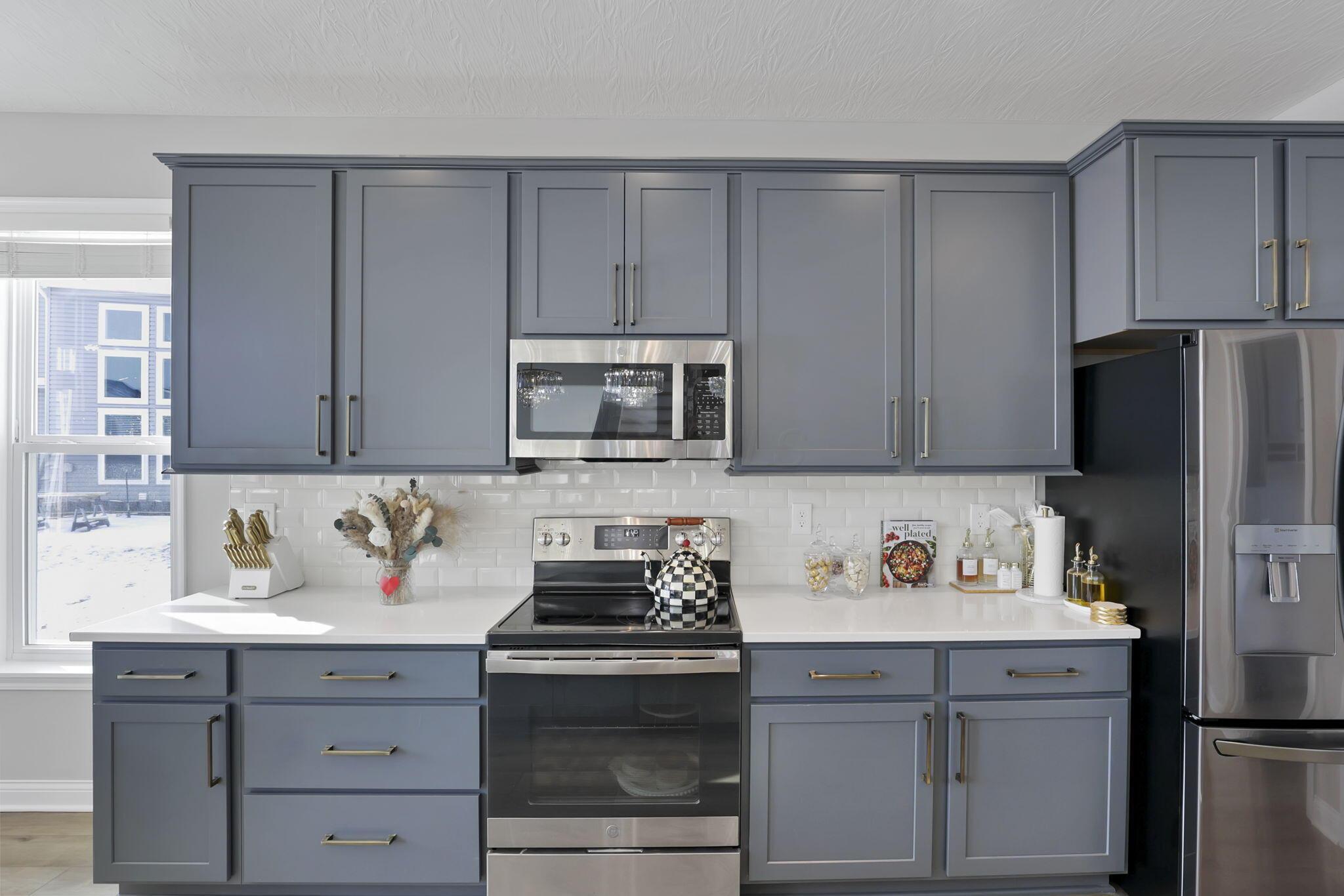 218 Pickerington Ponds Drive, Pickerington, Ohio image 12