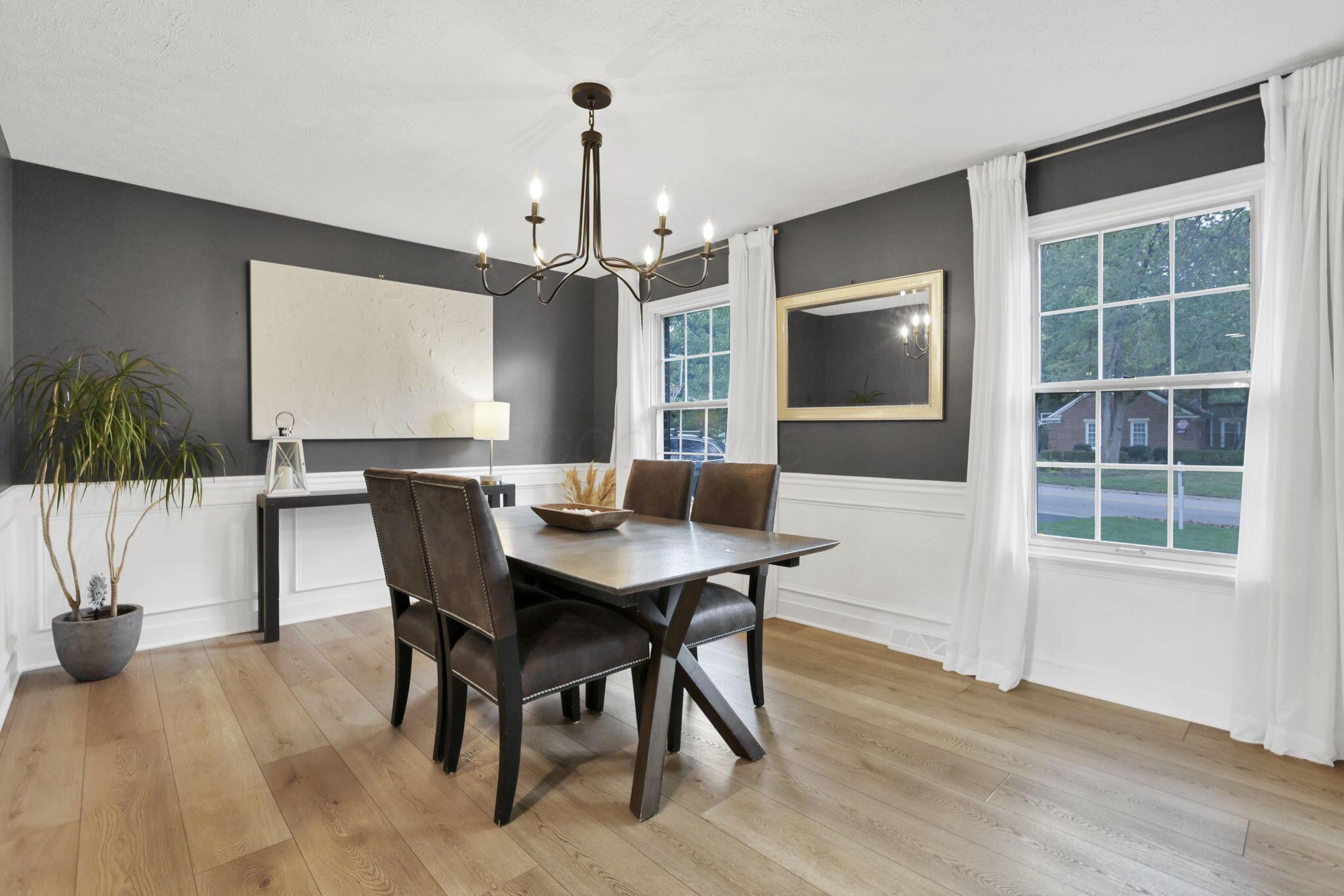 Columbus, Ohio 43235, United States, 4 Bedrooms Bedrooms, ,3 BathroomsBathrooms,Residential,Pending,223270