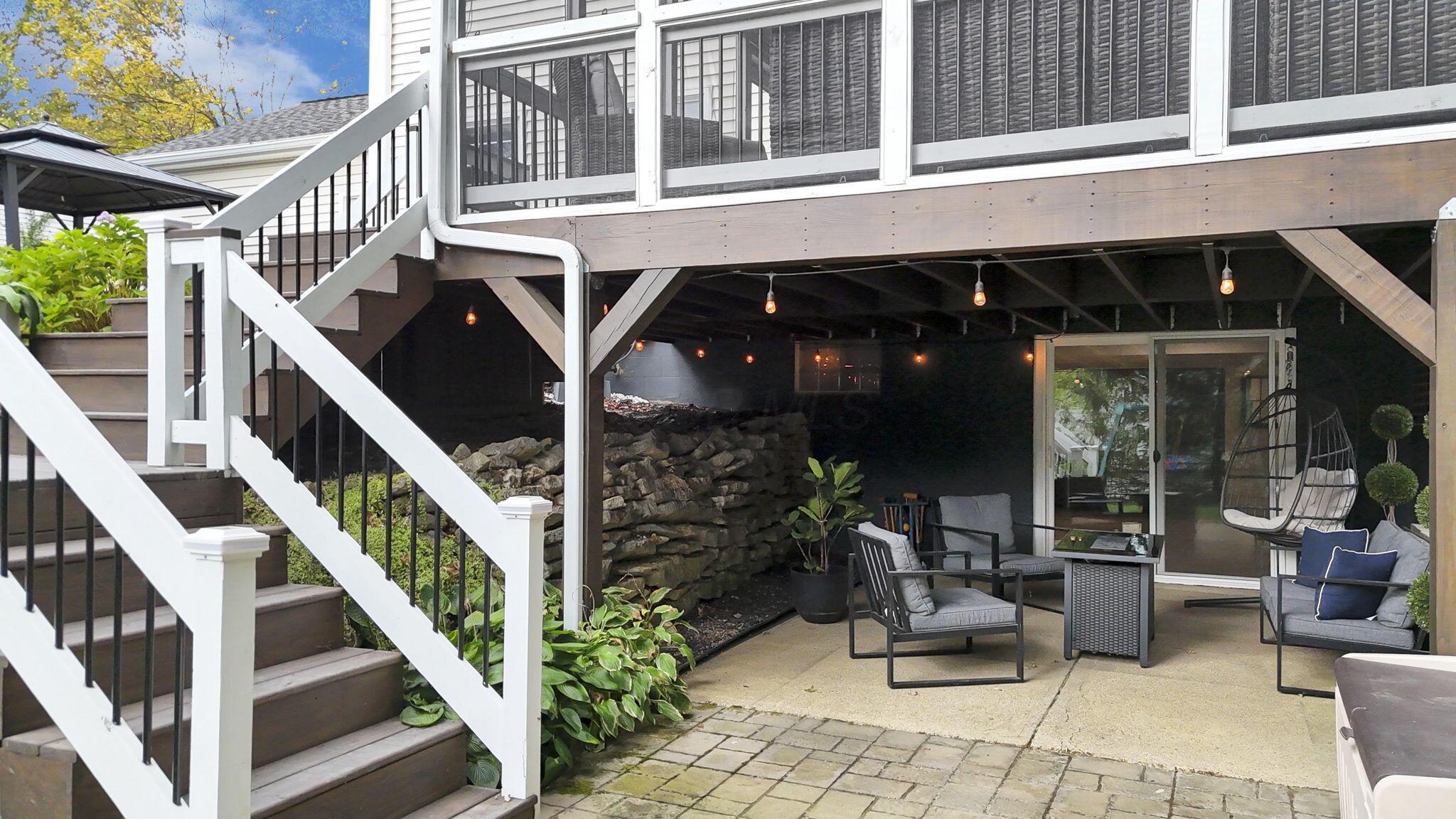 Columbus, Ohio 43235, United States, 4 Bedrooms Bedrooms, ,3 BathroomsBathrooms,Residential,Pending,223270