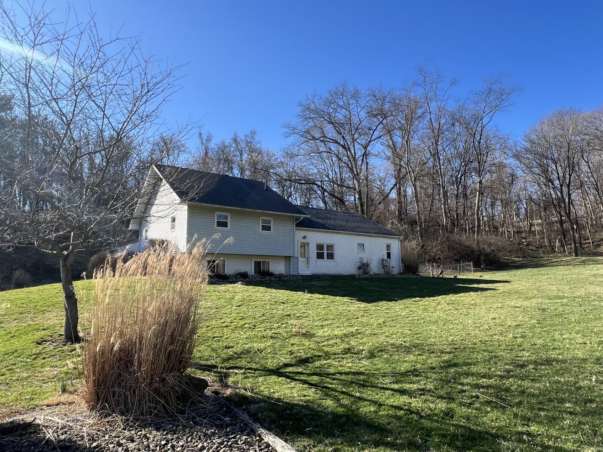 273 Sells Road, Lancaster, Ohio image 1