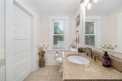 Tiny photo for 390 E Sycamore Street, Columbus, OH 43206 (MLS # 226035562)