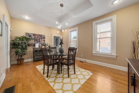 Tiny photo for 390 E Sycamore Street, Columbus, OH 43206 (MLS # 226035562)