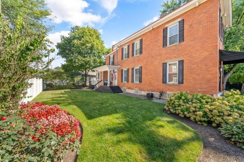 Tiny photo for 390 E Sycamore Street, Columbus, OH 43206 (MLS # 226035562)