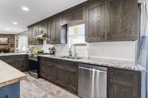 Tiny photo for 6933 Jersey Mill Road, Alexandria, OH 43001 (MLS # 225039600)