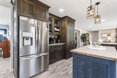 Tiny photo for 6933 Jersey Mill Road, Alexandria, OH 43001 (MLS # 225039600)