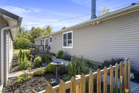 Tiny photo for 6933 Jersey Mill Road, Alexandria, OH 43001 (MLS # 225039600)