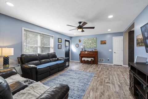 Tiny photo for 6933 Jersey Mill Road, Alexandria, OH 43001 (MLS # 225039600)