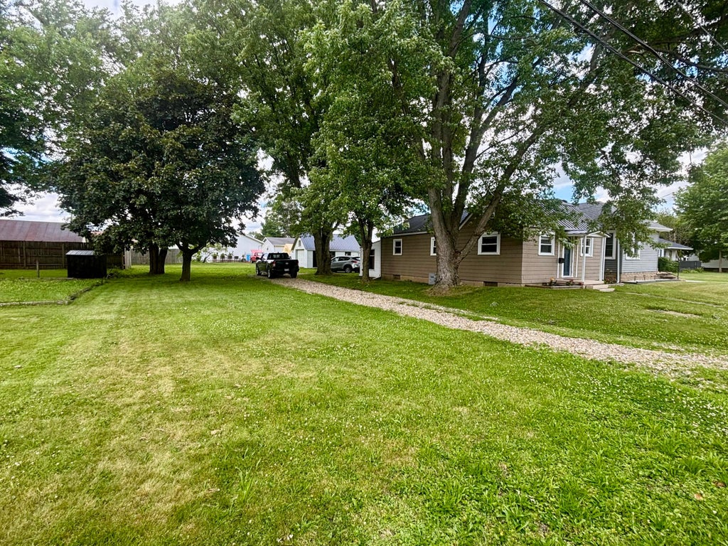 Photo of 115 Ames Street, Mount Vernon, OH 43050 (MLS # 226022885)