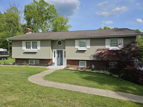 Single Family Residence in Zanesville OH 2538 Newman Street.jpg