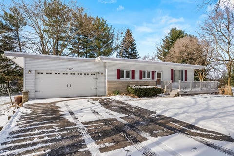 Photo for 137 N Parkway Drive