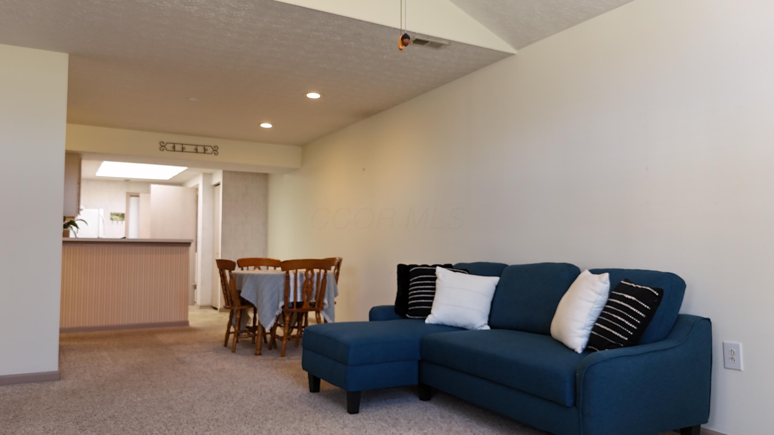 622 Hampton Woods Drive, Marion, Ohio image 19
