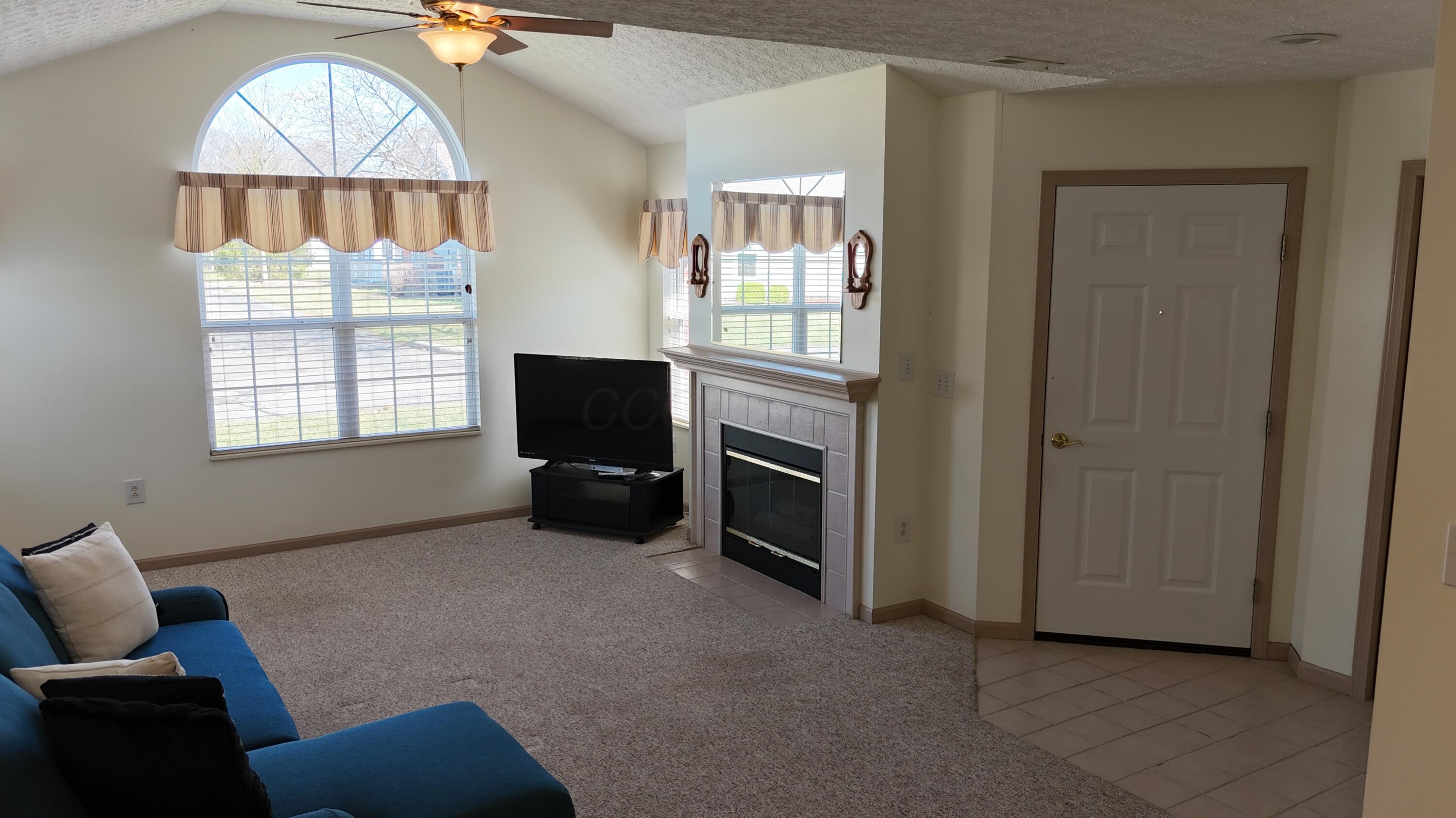 622 Hampton Woods Drive, Marion, Ohio image 15