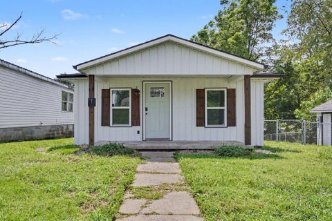 Photo of 7 E Vine Street, Jackson, OH 45640 (MLS # 226031948)