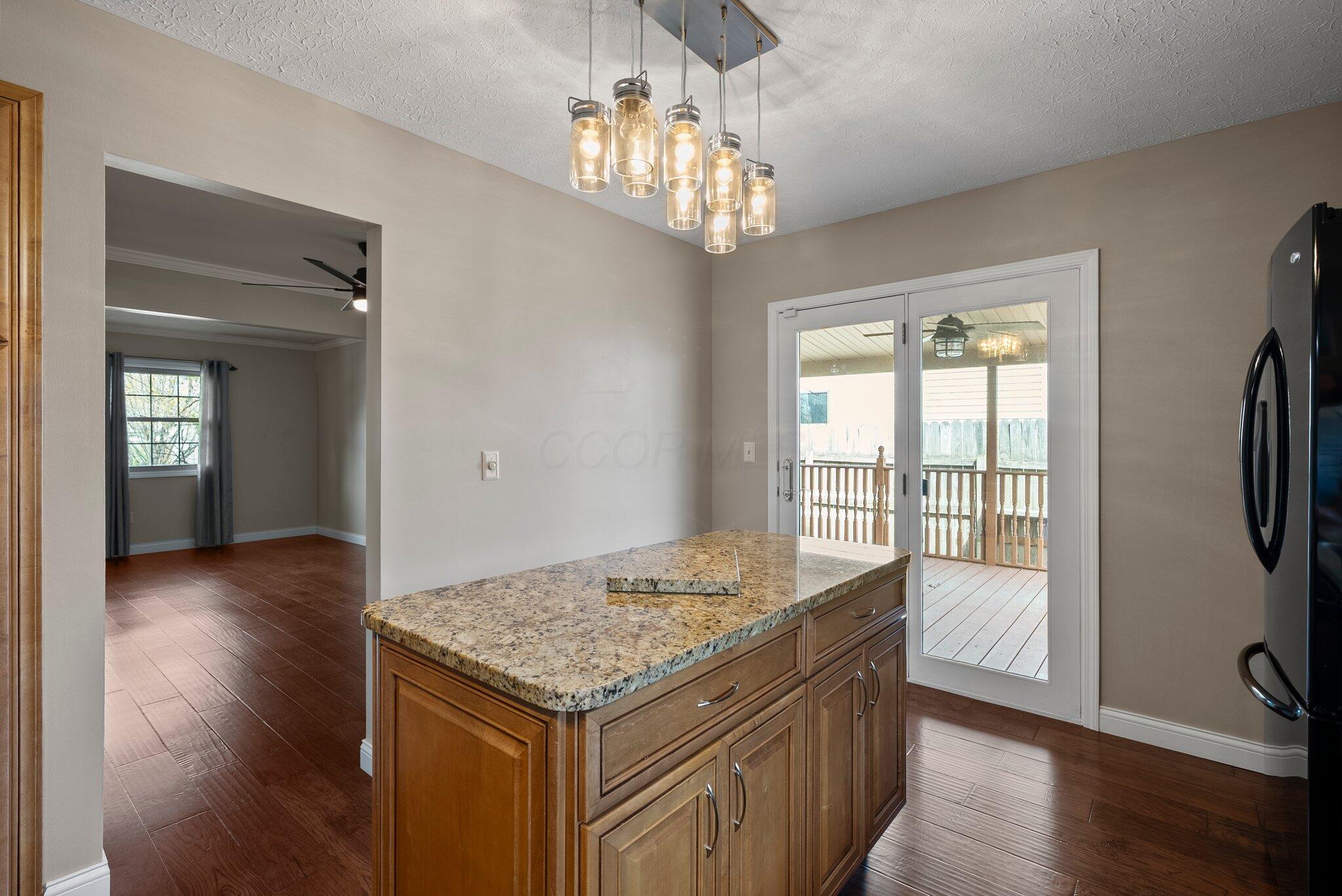 4119 Basswood Avenue, Grove City, Ohio image 4