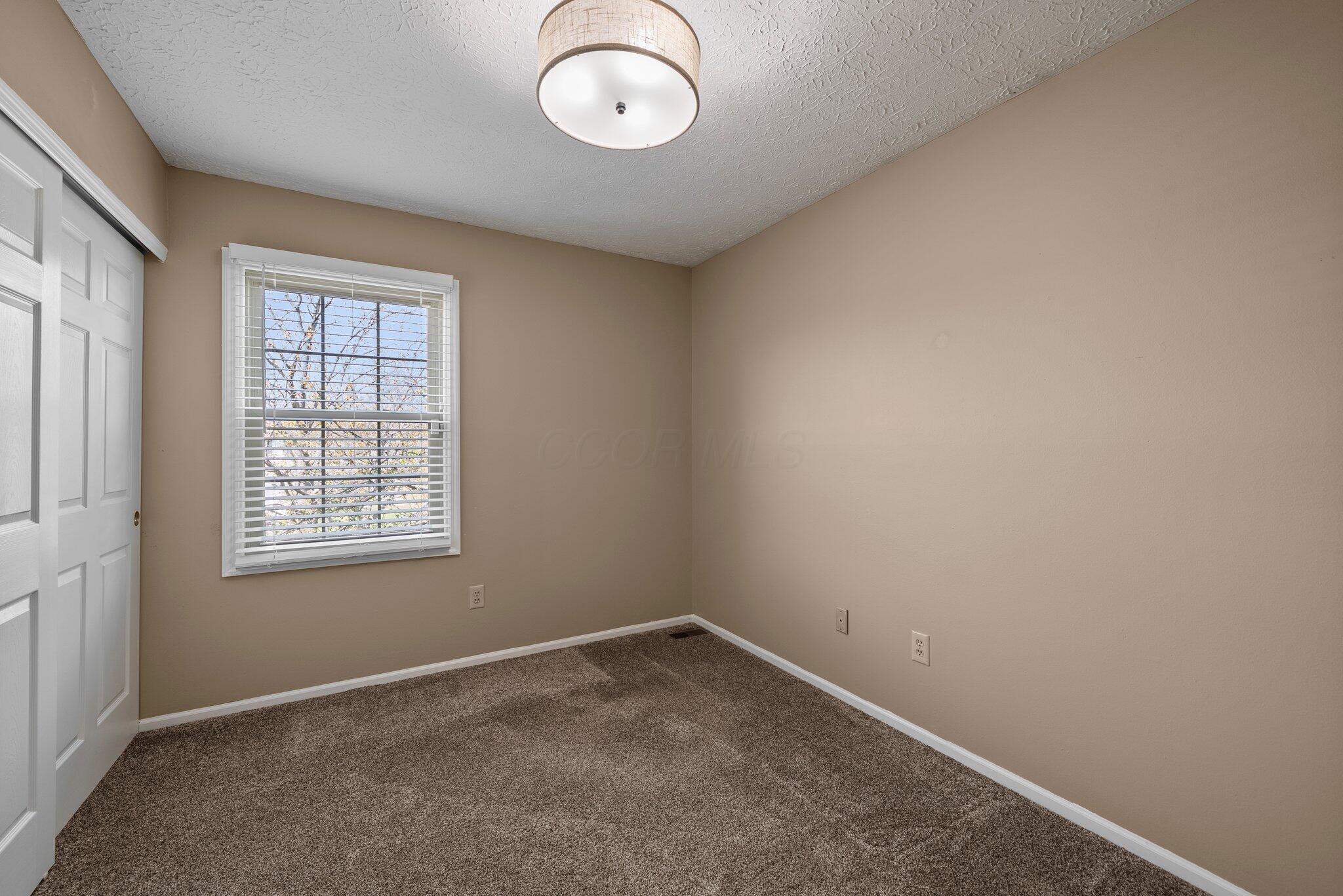 4119 Basswood Avenue, Grove City, Ohio image 25