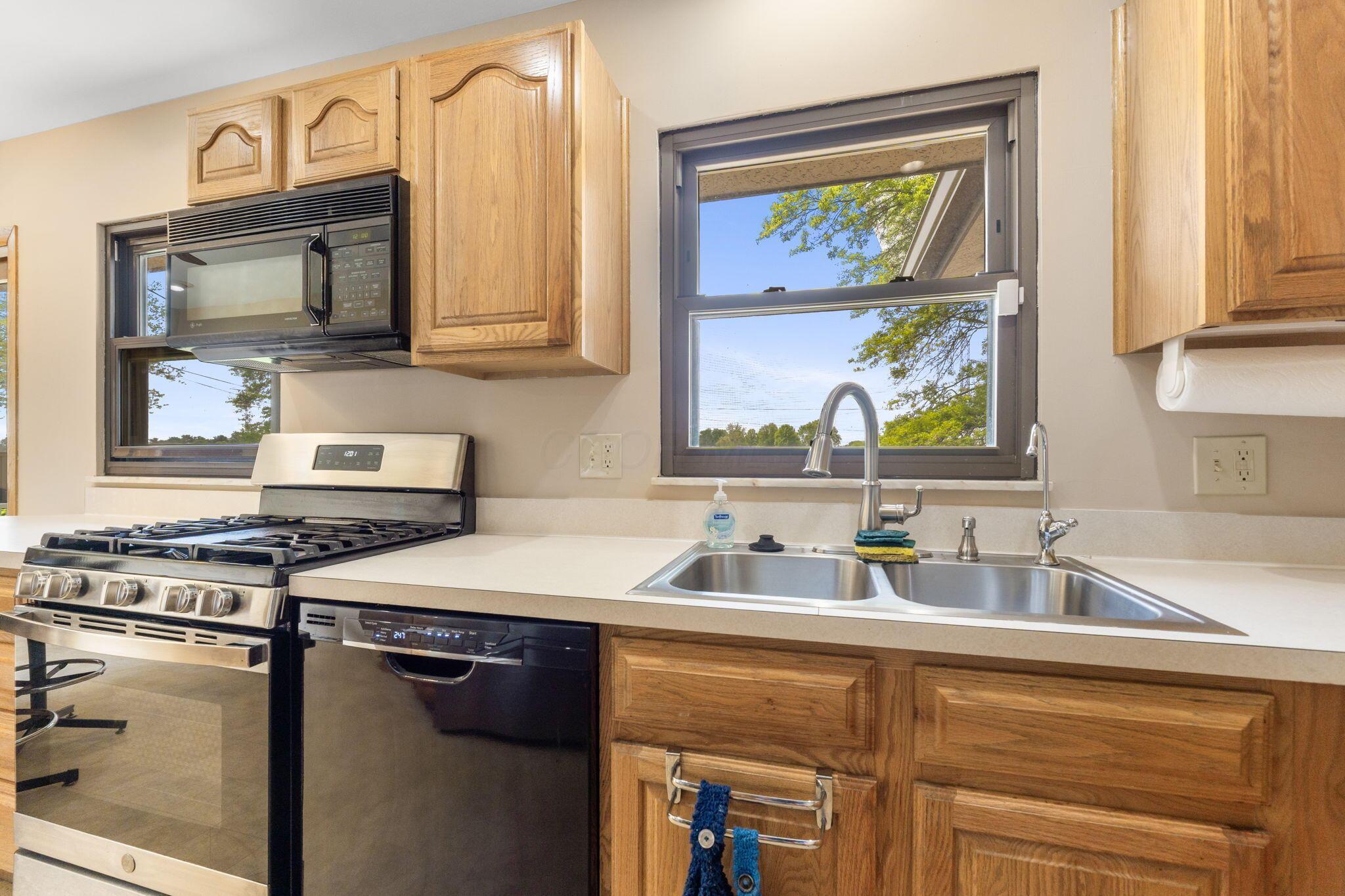 5589 Morgan Court, Groveport, Ohio image 22