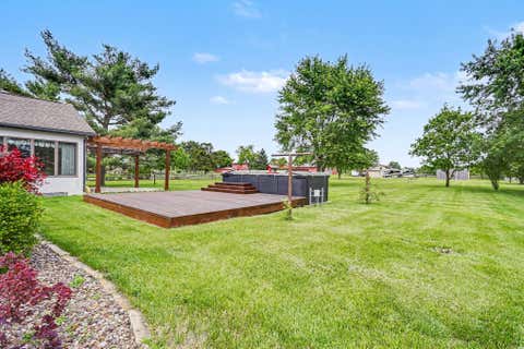 Tiny photo for 3376 Kropp Road, Grove City, OH 43123 (MLS # 226020611)