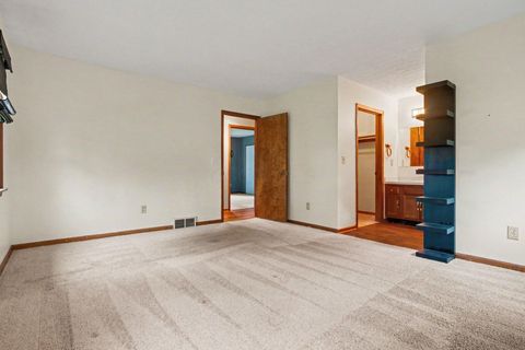 Tiny photo for 3376 Kropp Road, Grove City, OH 43123 (MLS # 226020611)