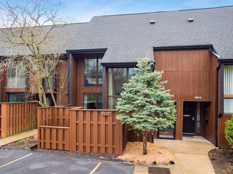 Tiny photo for 4915 Smoketalk Lane 3 #3, Westerville, OH 43081 (MLS # 226007143)