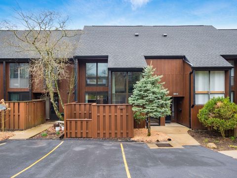 Tiny photo for 4915 Smoketalk Lane 3 #3, Westerville, OH 43081 (MLS # 226007143)