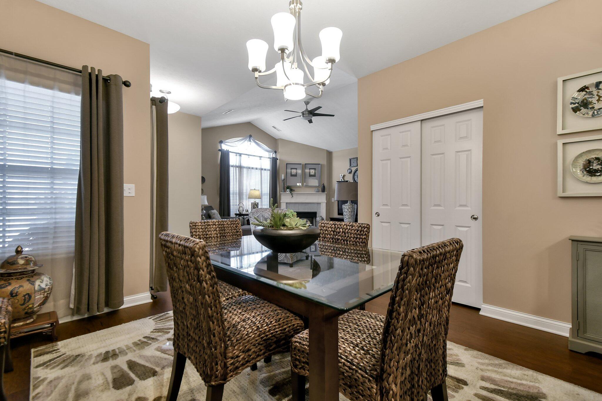 902 Villas Drive, Pataskala, Ohio image 11