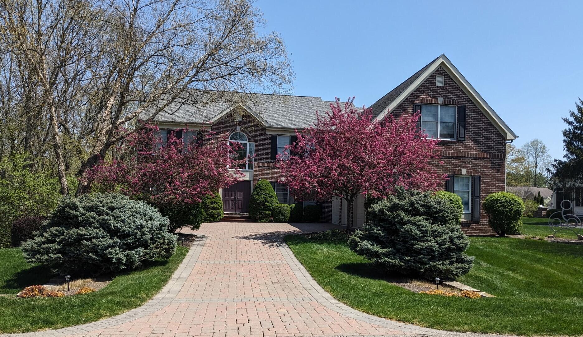 8383 Clarington Court, Powell, Ohio image 1