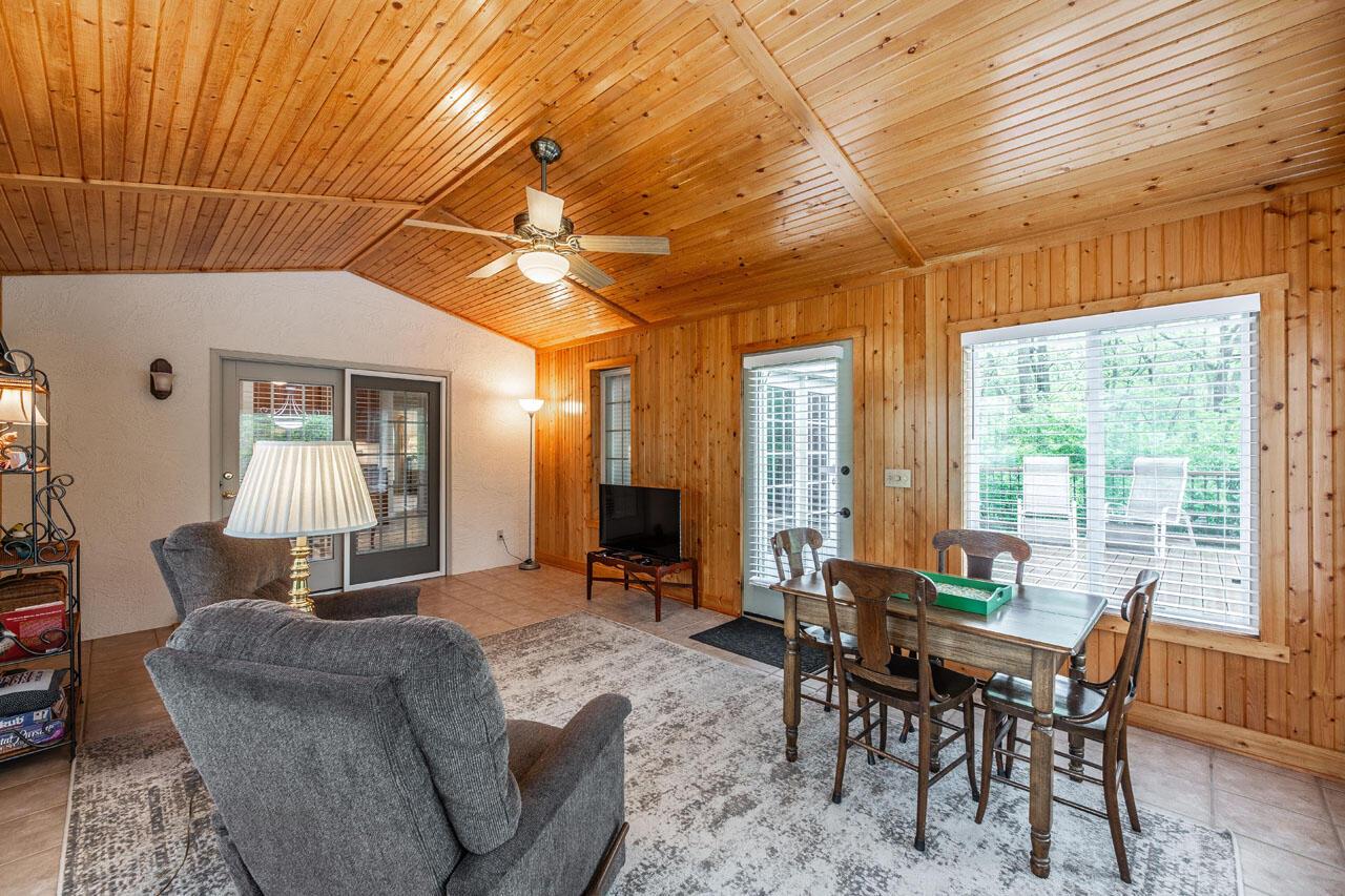 8383 Clarington Court, Powell, Ohio image 34