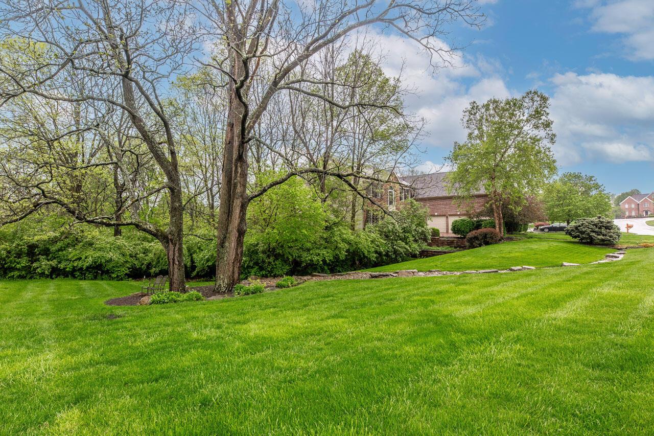 8383 Clarington Court, Powell, Ohio image 10