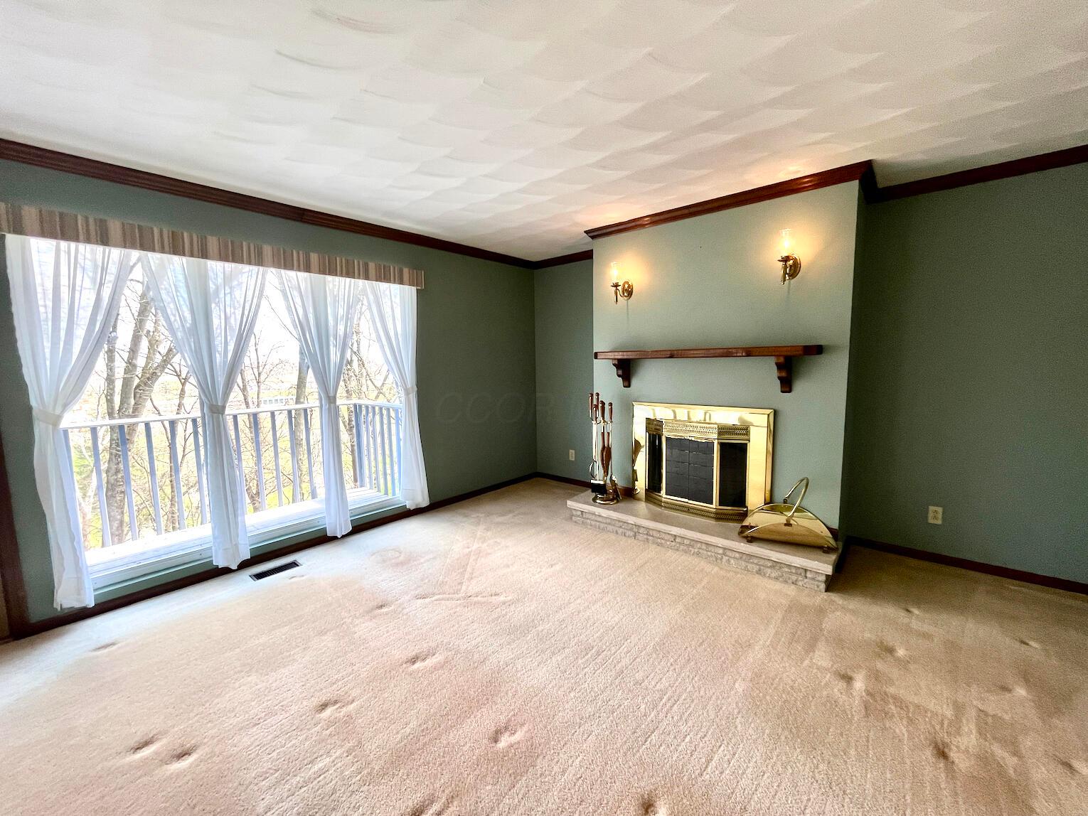 379 Lynwood Lane, Lancaster, Ohio image 4