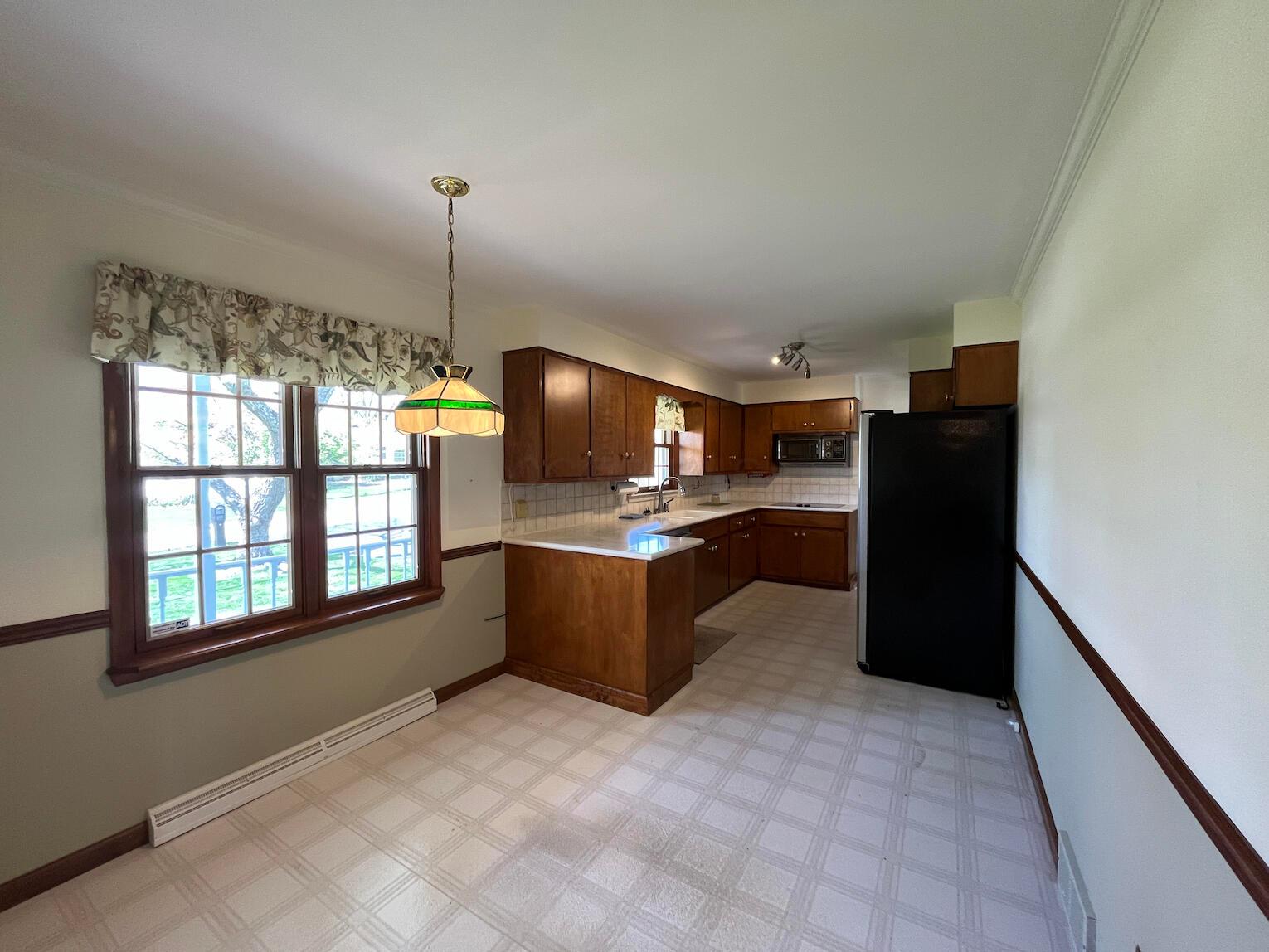 379 Lynwood Lane, Lancaster, Ohio image 6