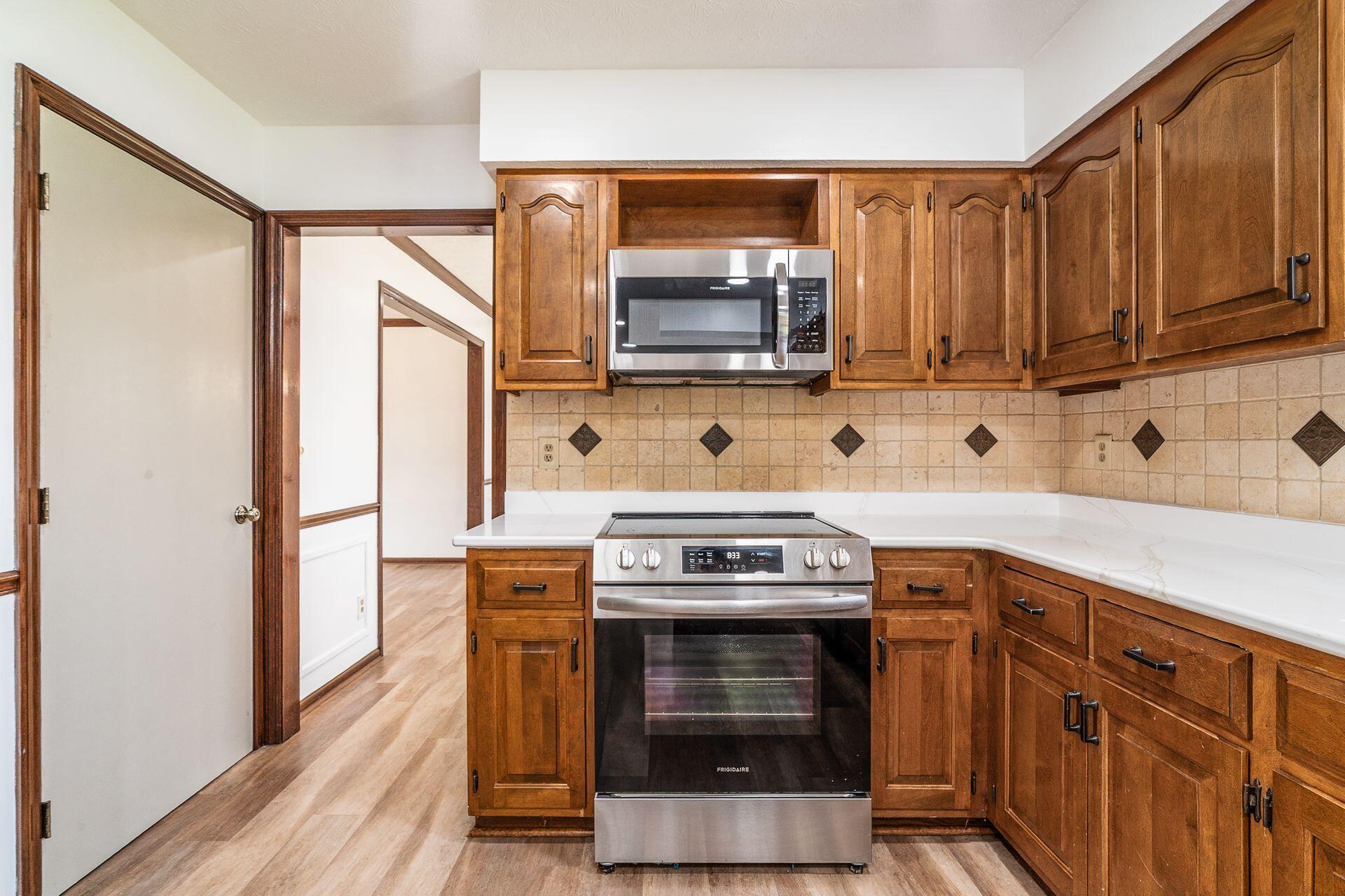 3388 Noreen Drive, Columbus, Ohio image 18