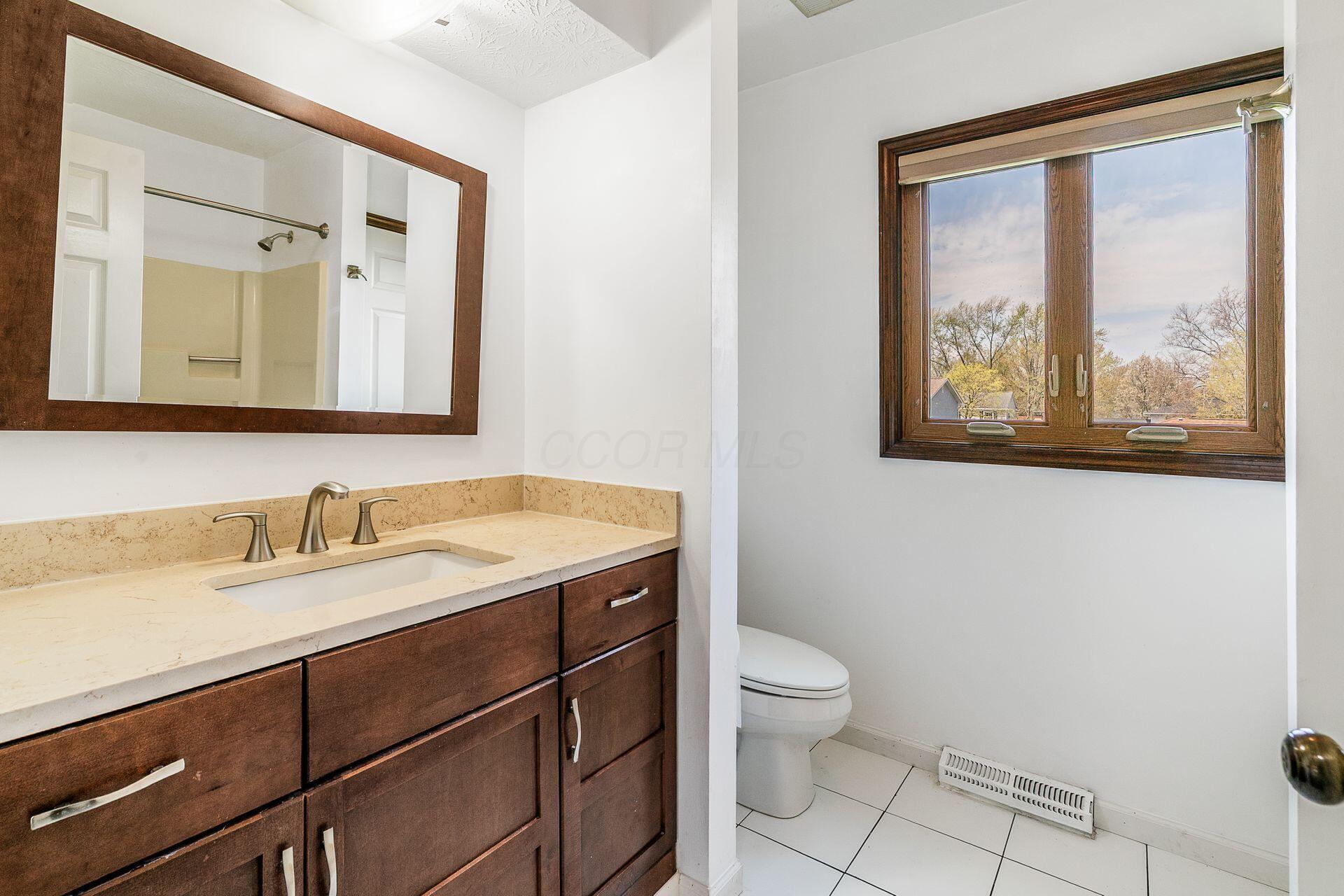 3388 Noreen Drive, Columbus, Ohio image 30