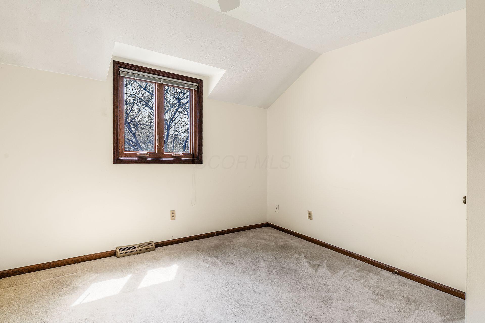 3388 Noreen Drive, Columbus, Ohio image 28