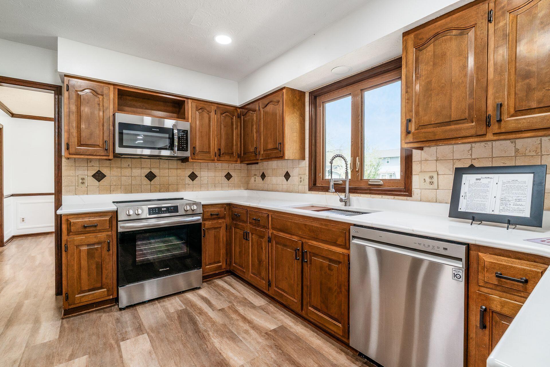 3388 Noreen Drive, Columbus, Ohio image 16
