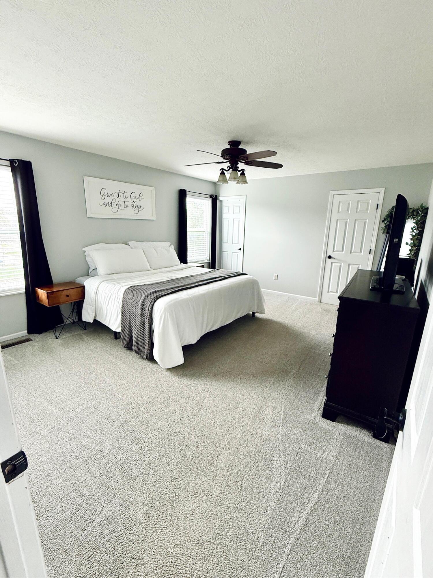 1522 E Quail Run Drive, Newark, Ohio image 30