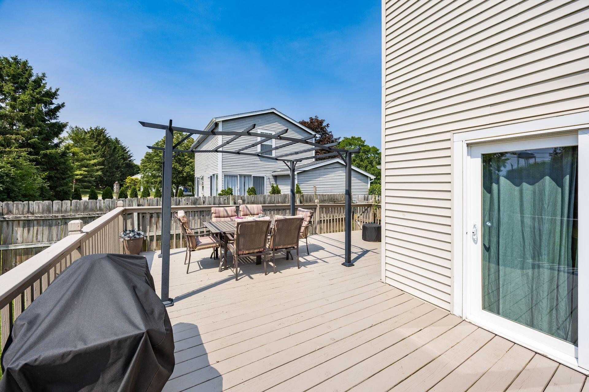 5999 Waterview Drive, Hilliard, Ohio image 32
