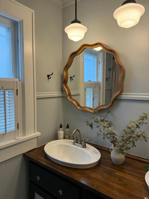 Tiny photo for 61 Tibet Road, Columbus, OH 43202 (MLS # 226003248)