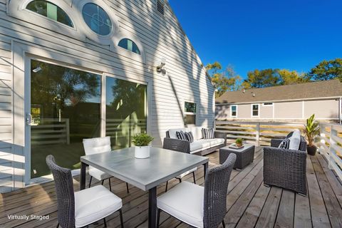 Tiny photo for 503 Ashwood Road, Columbus, OH 43207 (MLS # 225040984)